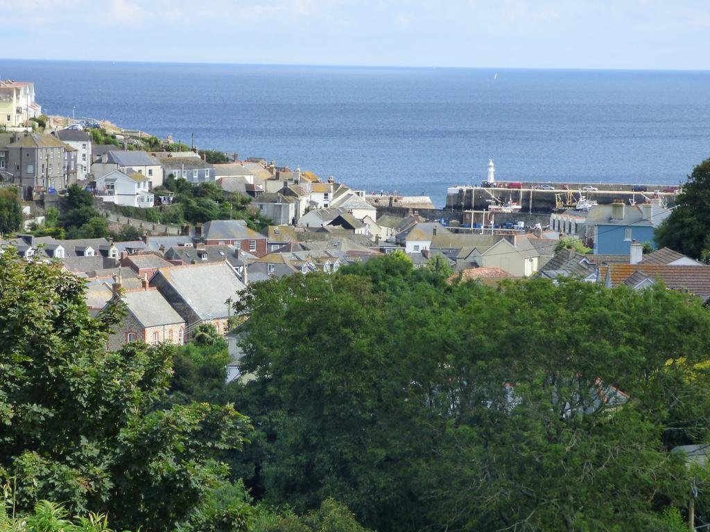 Bacchus Hotel Mevagissey Exterior photo